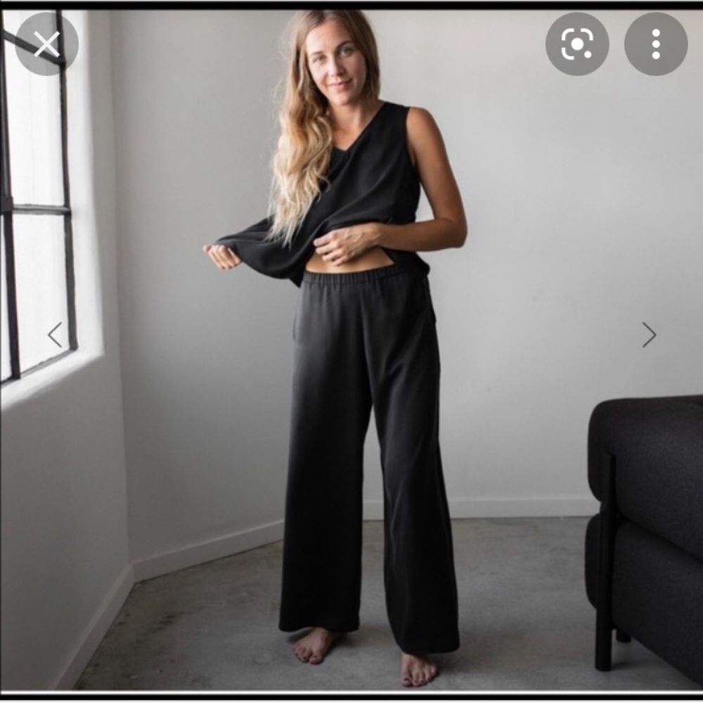 Black Silk Lunya Set